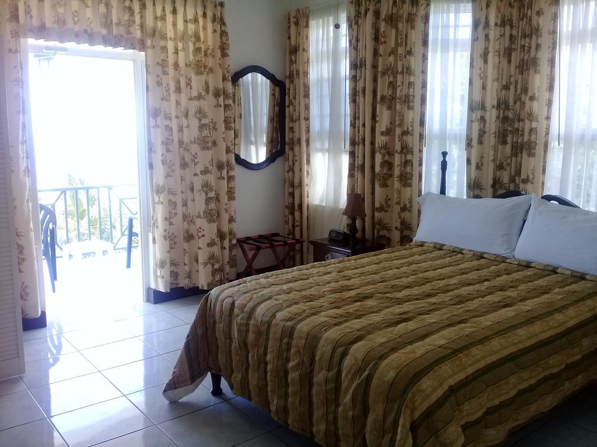 Pink Rock Inn Bed And Breakfast Ocho Rios Luaran gambar